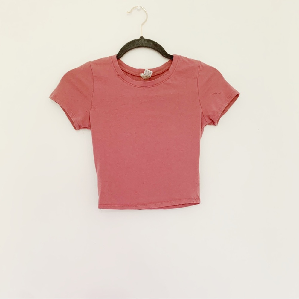 Cropped Tee
